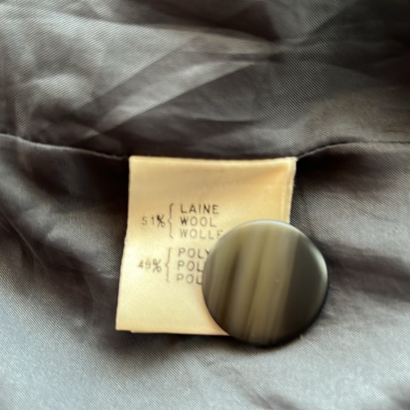 Vintage Rodier Grey wool coat, below-the-knee, trenchcoat style - Picture 9 of 11